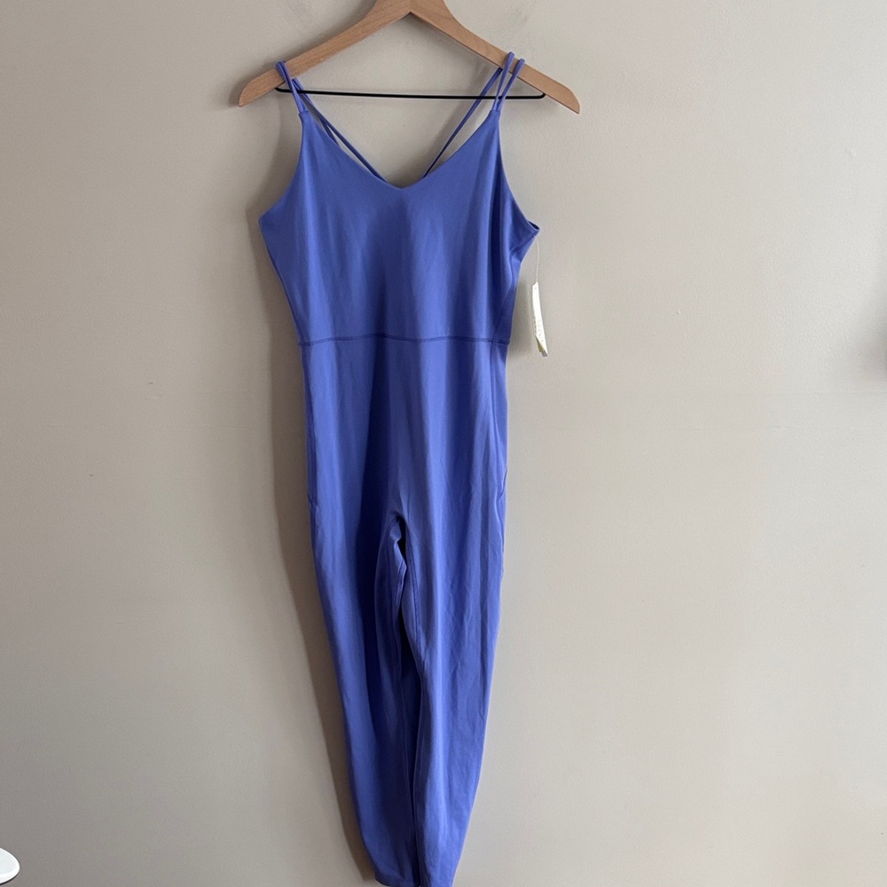 NWT all in motion • periwinkle brushed sculpt bodysuit